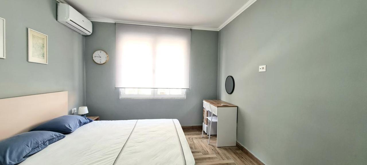 2V1 - 21 Dhjetori Apartman Tirana Kültér fotó